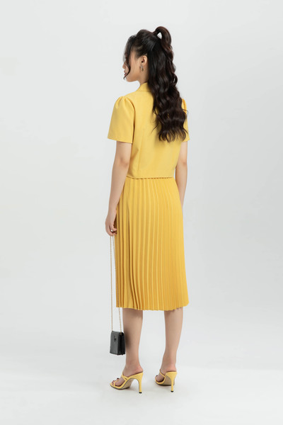 Áo công sở tay ngắn