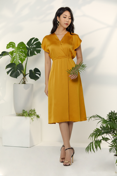 Đầm suông tay liền