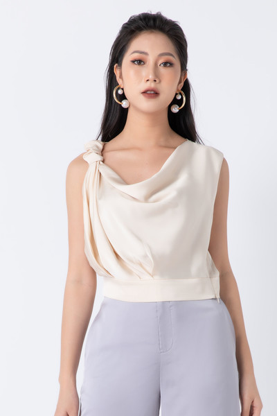 Áo sát nách cổ đổ
