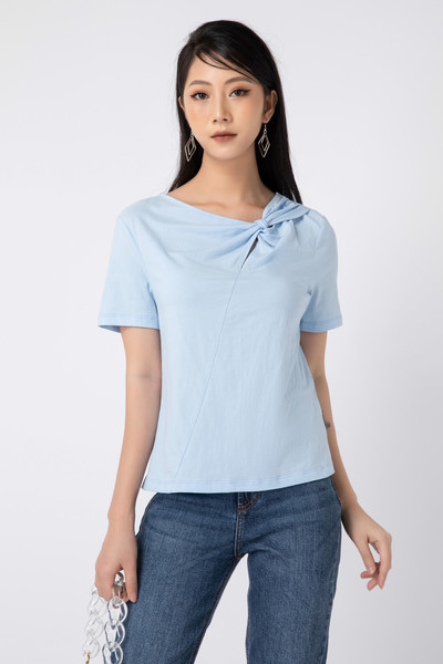 Áo thun cổ xoắn nơ