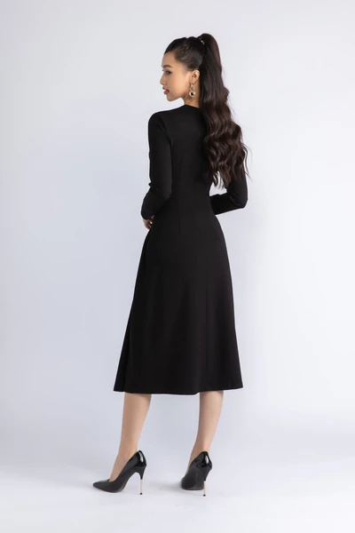 Đầm thun xòe cổ chéo