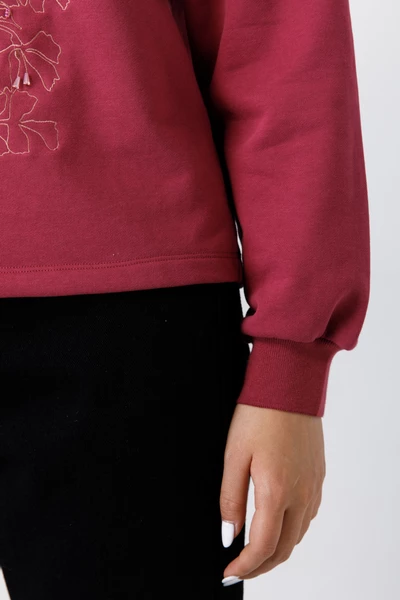 Áo thun Sweater đính hạt