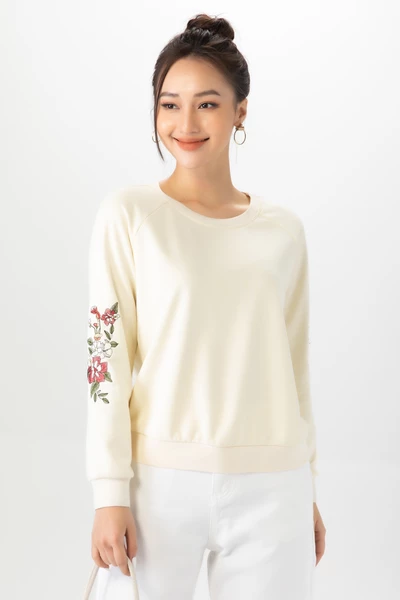 Áo Sweater thêu hoa