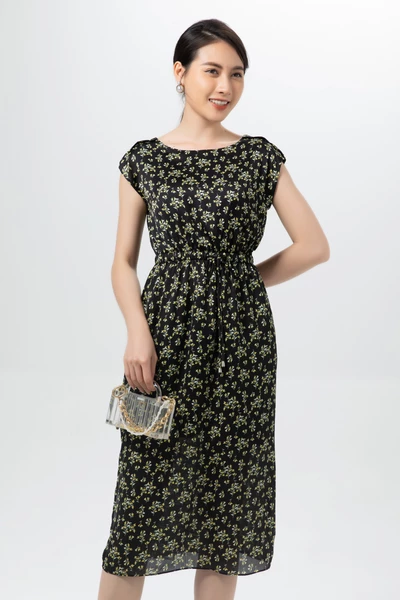 Đầm lụa nhấn eo