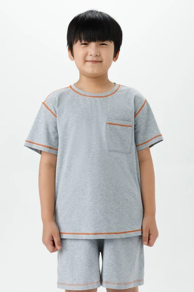 Áo thun viền cam