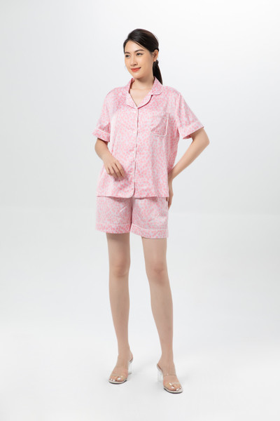 Bộ pyjama lụa phối họa tiết