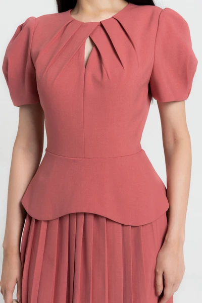 Đầm peplum dập ly