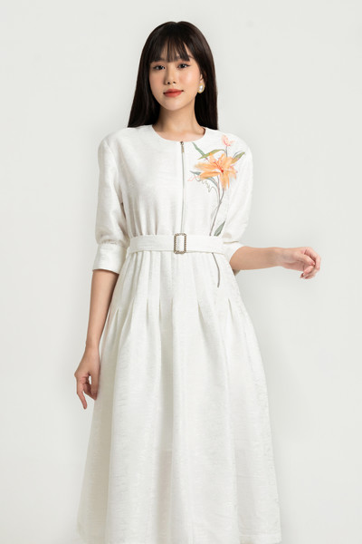 Lily Dress - Đầm xòe tay lỡ đính hoa