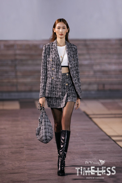 Adela Tweed Set- Set áo vest và quần sooc