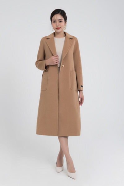 Long premium wool coat with belt