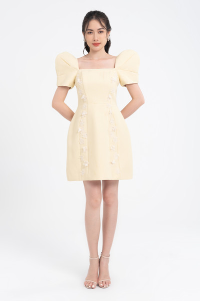 Đầm tweed đính hoa nổi