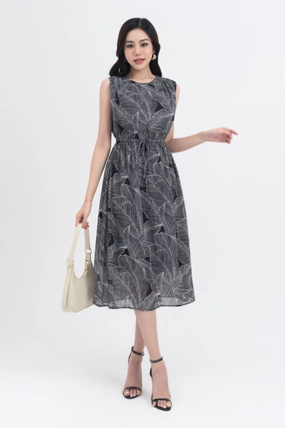 Đầm xòe thắt dây eo