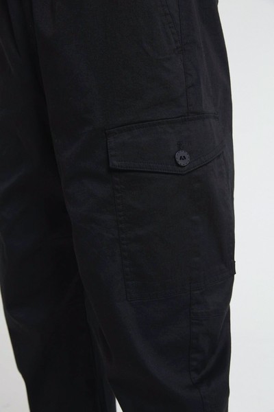 Quần Jogger khaki phối túi