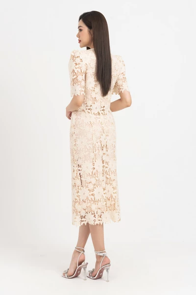 Lace skirt - Áo ren tay bồng