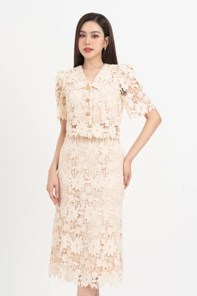 Lace skirt - Áo ren tay bồng