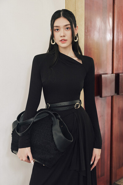 Crepe Dress - Đầm ôm tạo kiểu