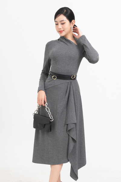 Crepe Dress - Đầm ôm tạo kiểu