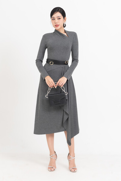 Crepe Dress - Đầm ôm tạo kiểu
