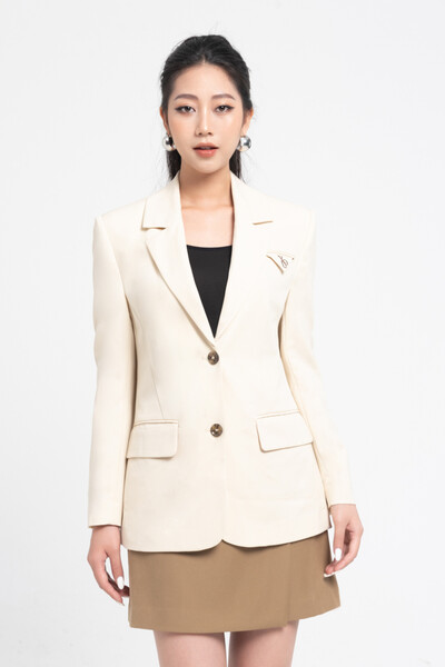 Áo blazer cách điệu khuy sau