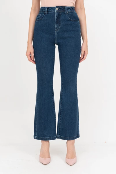 Quần jeans ống loe