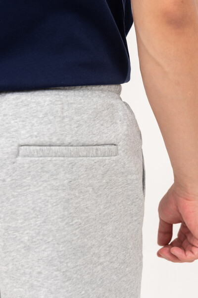 Quần shorts Regular thun cotton