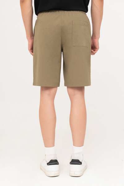 Quần shorts Regular ngang gối