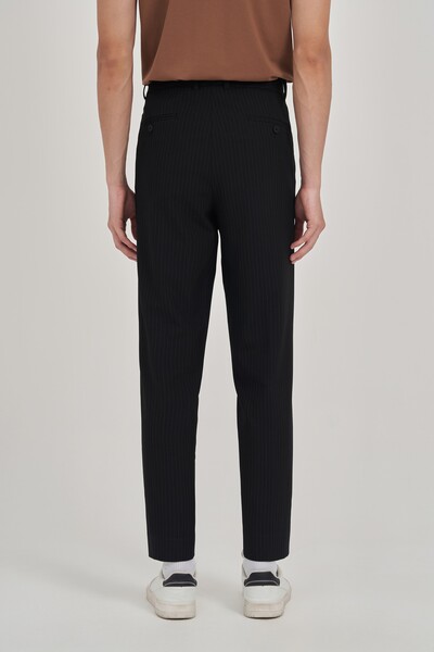 Quần kẻ Tuysi Slim Fit