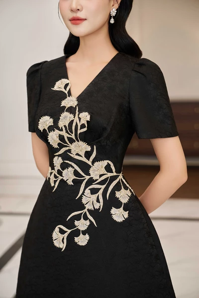 Carnation Dress - Đầm Dạ Hội Gấm Hoa