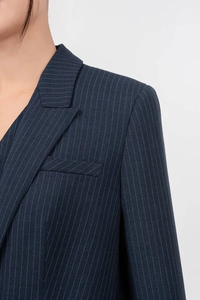 Áo Blazer kẻ Serge