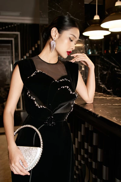 Black Luxe Dress - Đầm dạ hội nhung tuyết