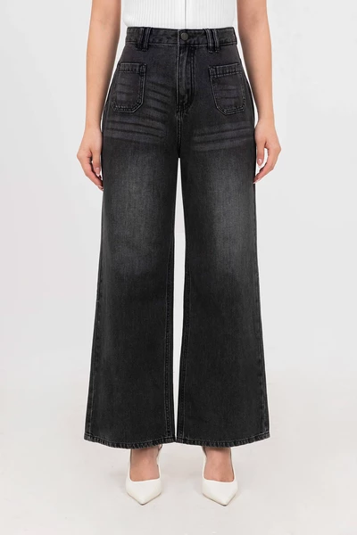 Quần jeans túi vuông