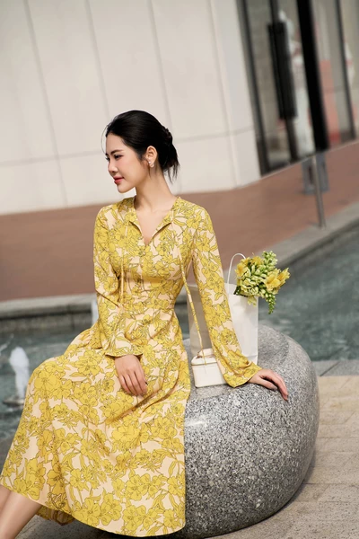 Đầm lụa Floral Glow