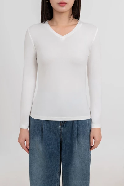 áo thun basic cổ tim