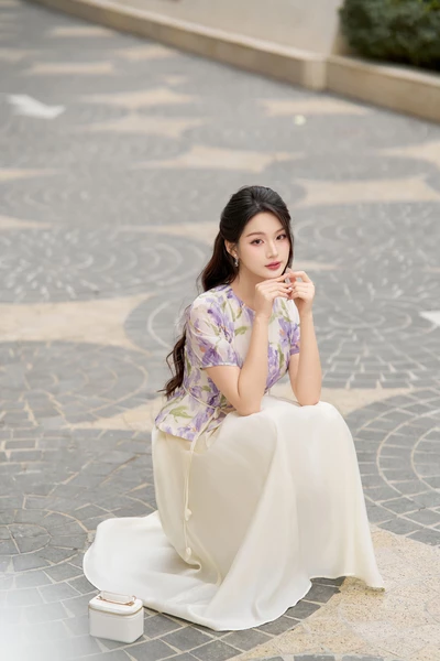 Spring Waltz Skirt - Chân váy lụa xếp ly