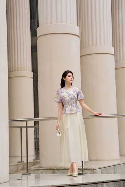 Spring Waltz Skirt - Chân váy lụa xếp ly