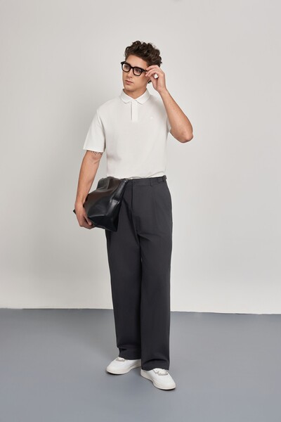 Quần dài Khaki Relaxed fit MS 22E4358