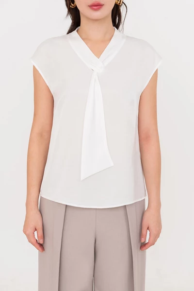Elegant Silk Blouse - Áo sơ mi lụa