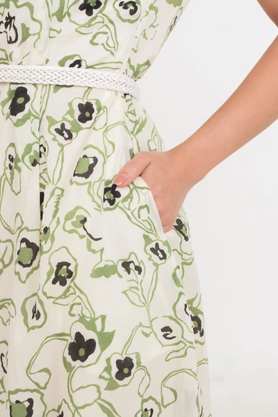 Floral Vein Dress - Đầm lụa hoa cổ V