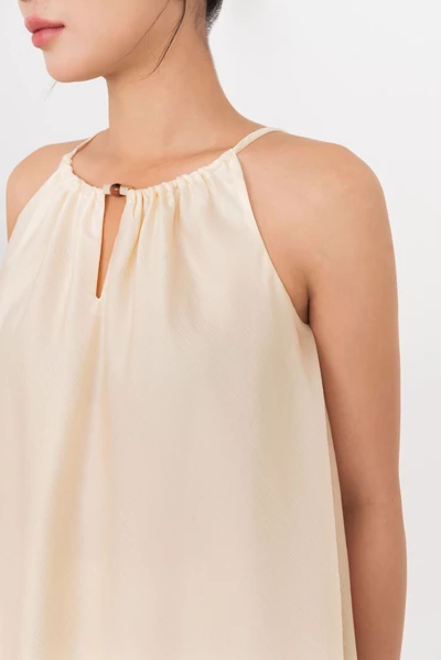 Moonlit Silk Top – Áo hai dây cổ yếm