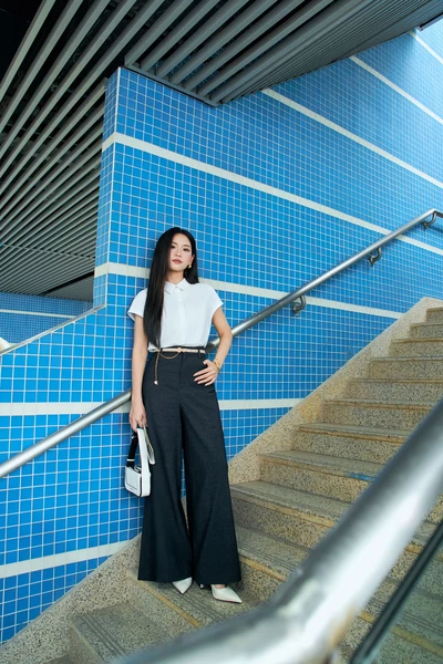 Flared Denim Trousers - Quần Jeans cạp cao