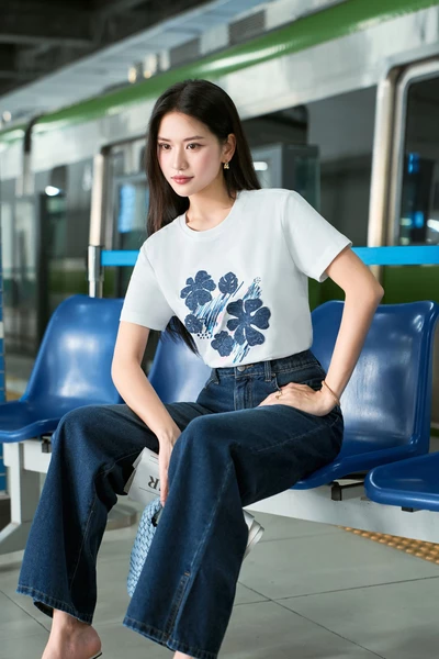 Moves Jeans - Quần demin ống suông