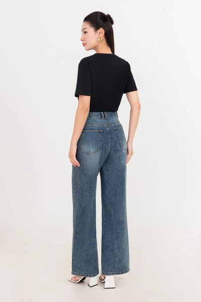 Quần jeans túi vuông