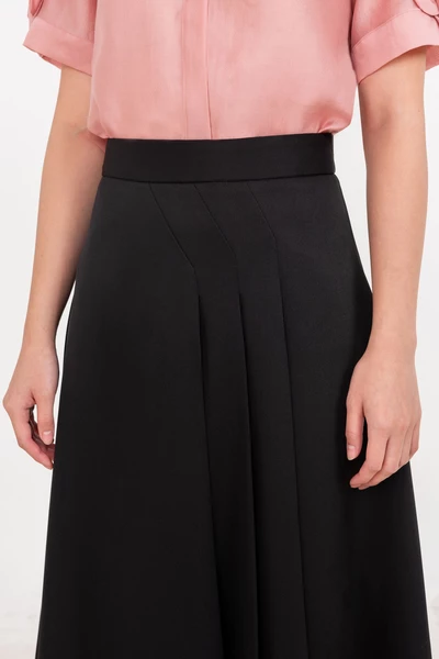 A Line Pleats Skirt - Chân váy Tuytsi