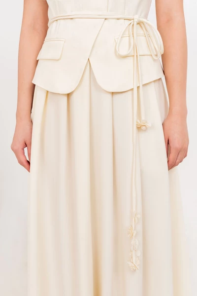 Pleated Flowy Skirt - Chân váy Tuytsi