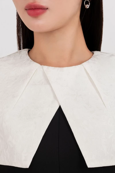 Urban Icon Dress - Đầm ôm Tuytsi