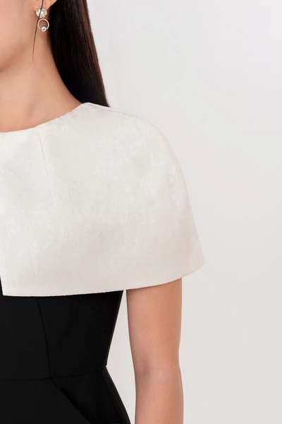 Urban Icon Dress - Đầm ôm Tuytsi