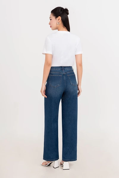 Floral Printed Tee – Áo thun họa tiết