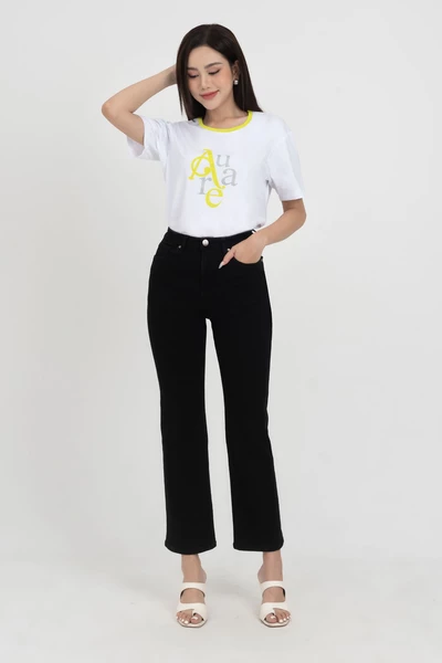 Áo thun Auare (Viền cổ màu ngẫu nhiên)