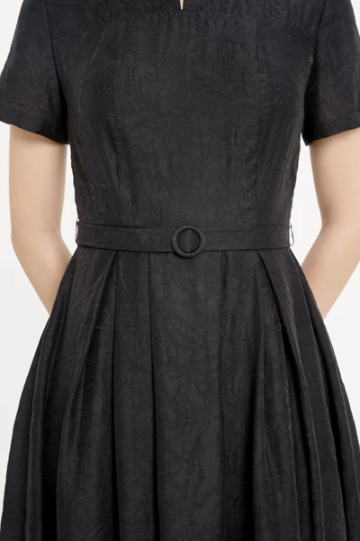 Uban Passion Dress - Đầm lụa cổ đức