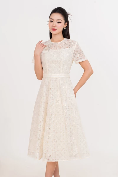 Ivory Lace Dress - Đầm ren đính hoa